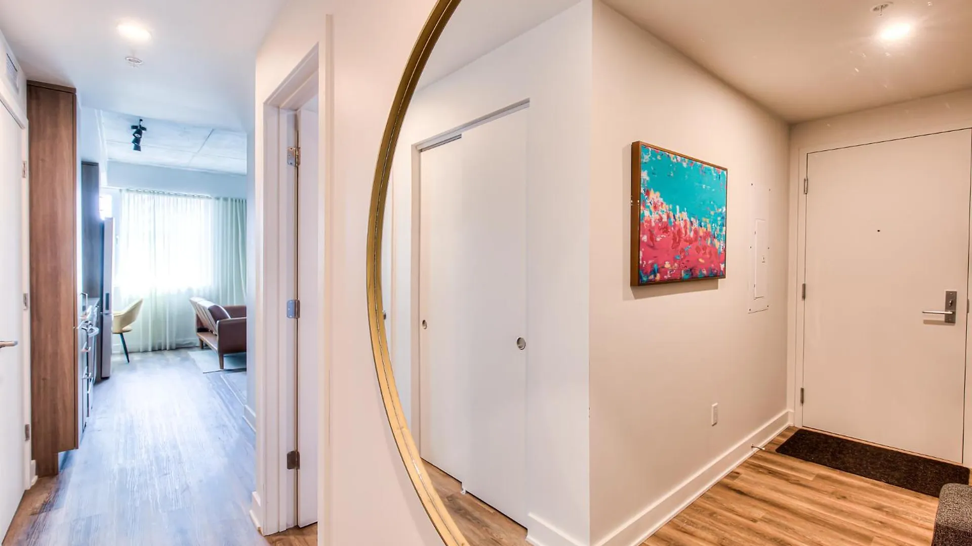 Appartement 2Br+Gym For Vip Corporate & Students Downtown Mtl à Montréal Canada