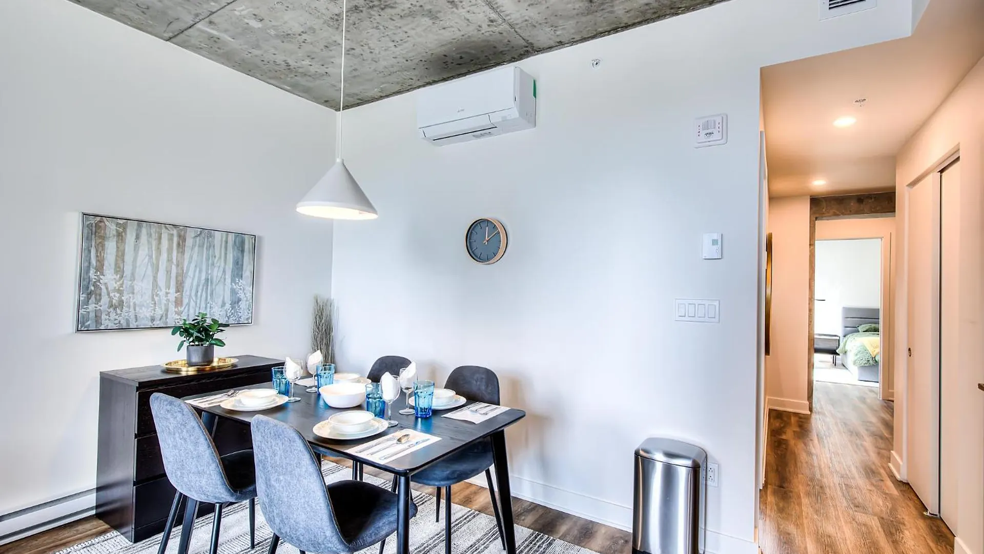 Appartement 2Br+Gym For Vip Corporate & Students Downtown Mtl à Montréal 0*,
